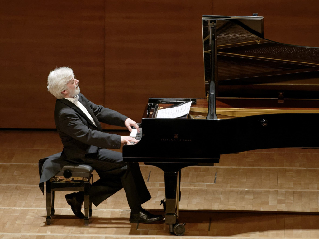 Zimerman-Wohlr1.jpg Zimerman-Wohlr1.jpg